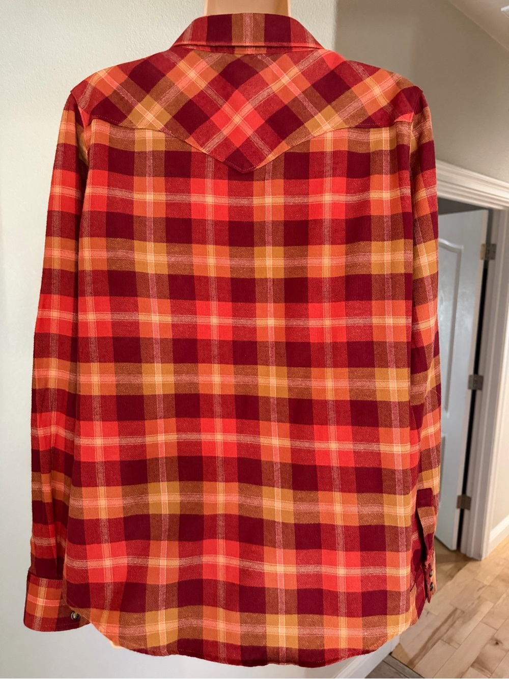 Shyanne Western Cowgirl Plaid Flannel Shirt Red Orange Pearl Snap Shirt Cotton L - Picture 7 of 11